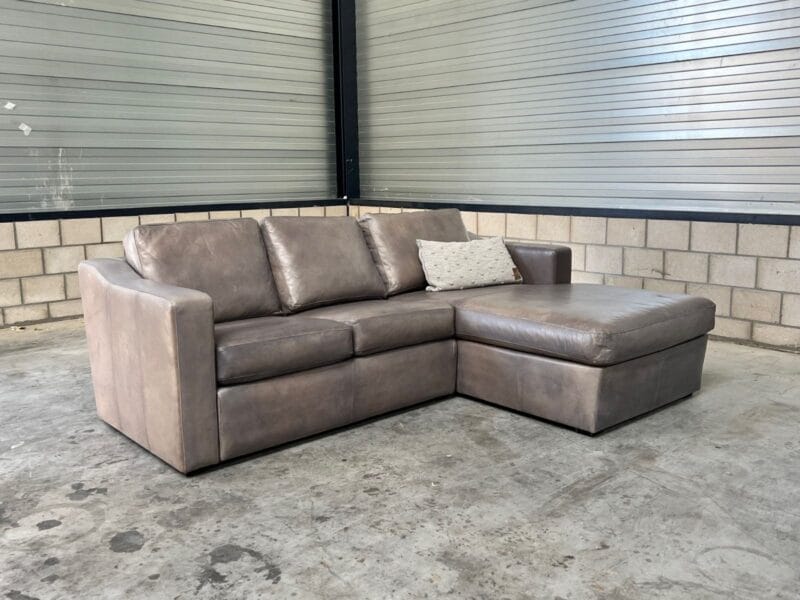 Institch Fence 2 seater + Lounge